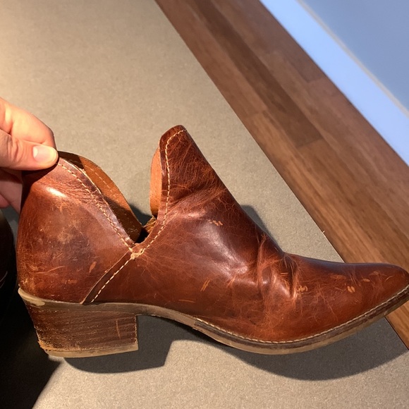 Steve Madden Austin Booties - Picture 5 of 5